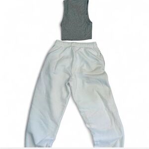 Aritzia TNA SET Gray tank with White Joggers